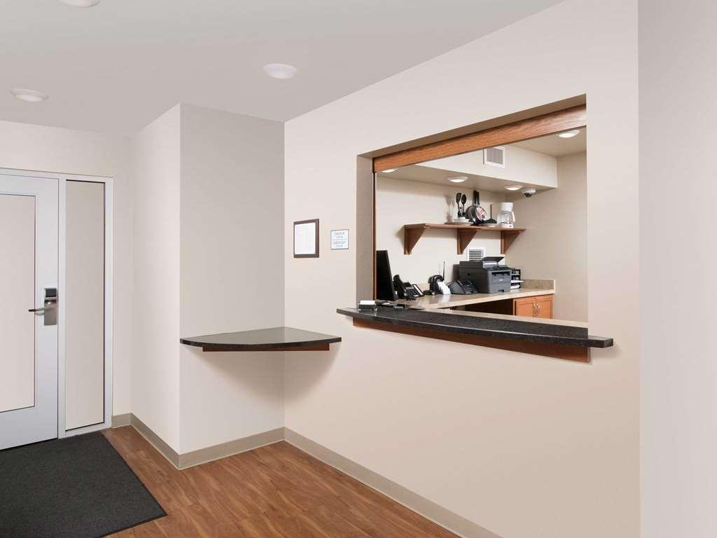 Extended Stay America Select Suites - Akron - South Portage Lakes 内观 照片